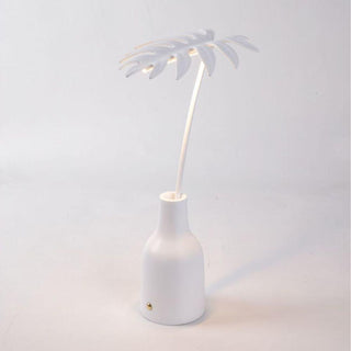Seletti Leaf Light Stellou portable LED table lamp Buy on Shopdecor SELETTI collections