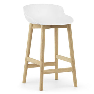 Normann Copenhagen Hyg oak bar stool with polypropylene seat h. 25 2/3 in. Normann Copenhagen Hyg White - Buy now on ShopDecor - Discover the best products by NORMANN COPENHAGEN design